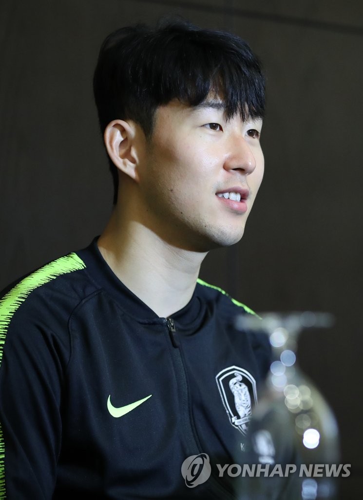 손흥민의 미소가 우승까지