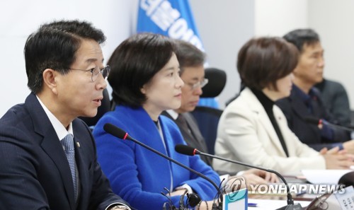 발언하는 조정식 정책위의장