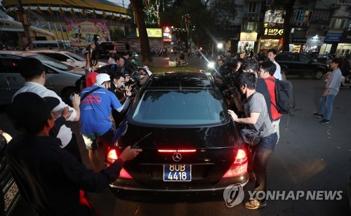 본격적으로 시작된 취재경쟁