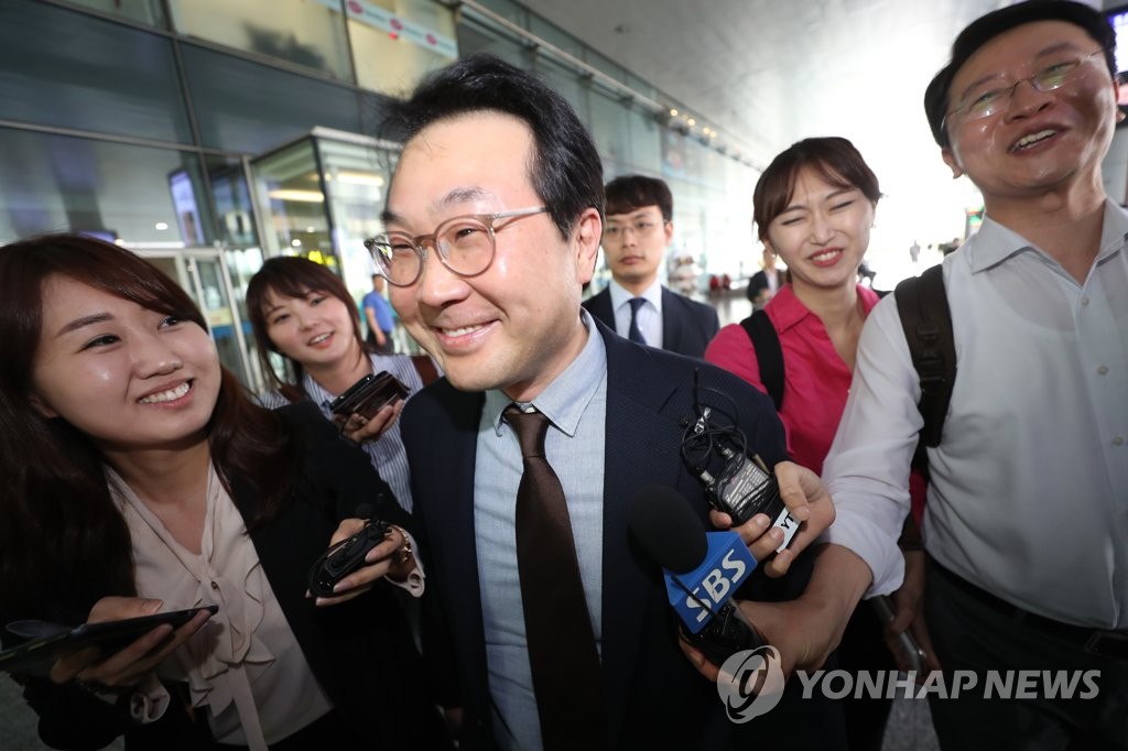 韓国高官がハノイ入り 韓国高官がハノイ入り