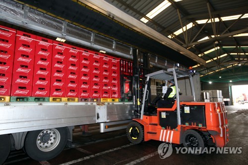'King of Beers' 버드와이저 500mL 병맥주 첫 출고