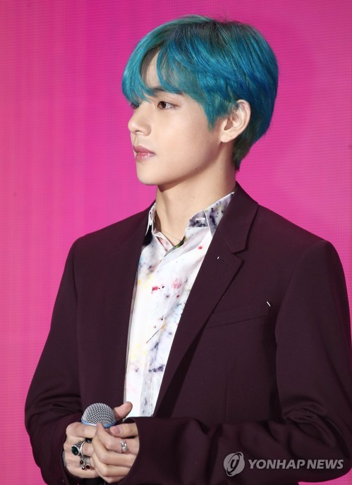 뷔, 조각미남