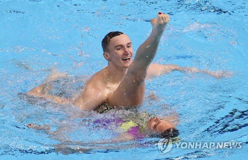 '환상의 호흡'