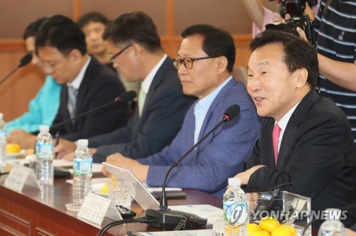 모두 발언하는 손학규 대표