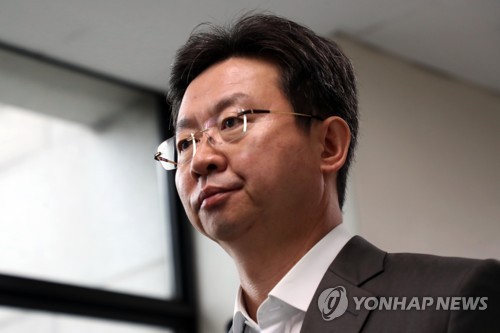 화성사건 수사 경과 밝히는 반기수 수사본부장