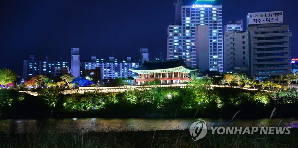 야경이 좋은 울산 태화루
