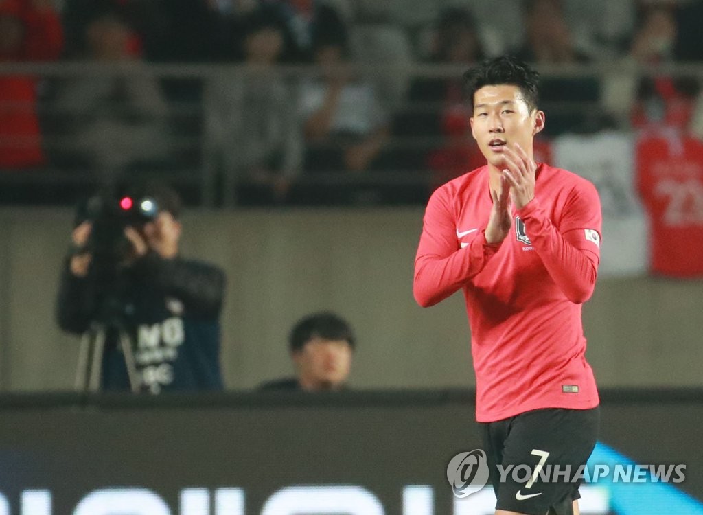 손흥민, AFC '국제선수상' 3번째 수상