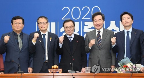민주당으로 돌아온 이낙연 전 국무총리