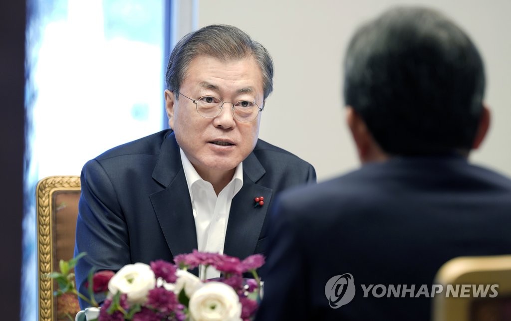 문 대통령, 정세균 총리와 주례회동