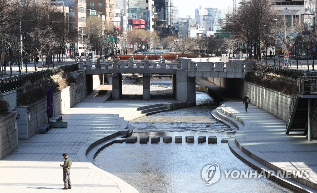 관광객 사라진 청계천