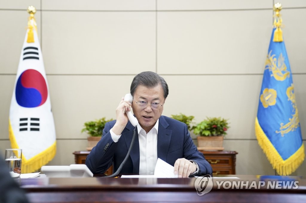 Moon habla con el PM de Etiopía Moon habla con el PM de Etiopía