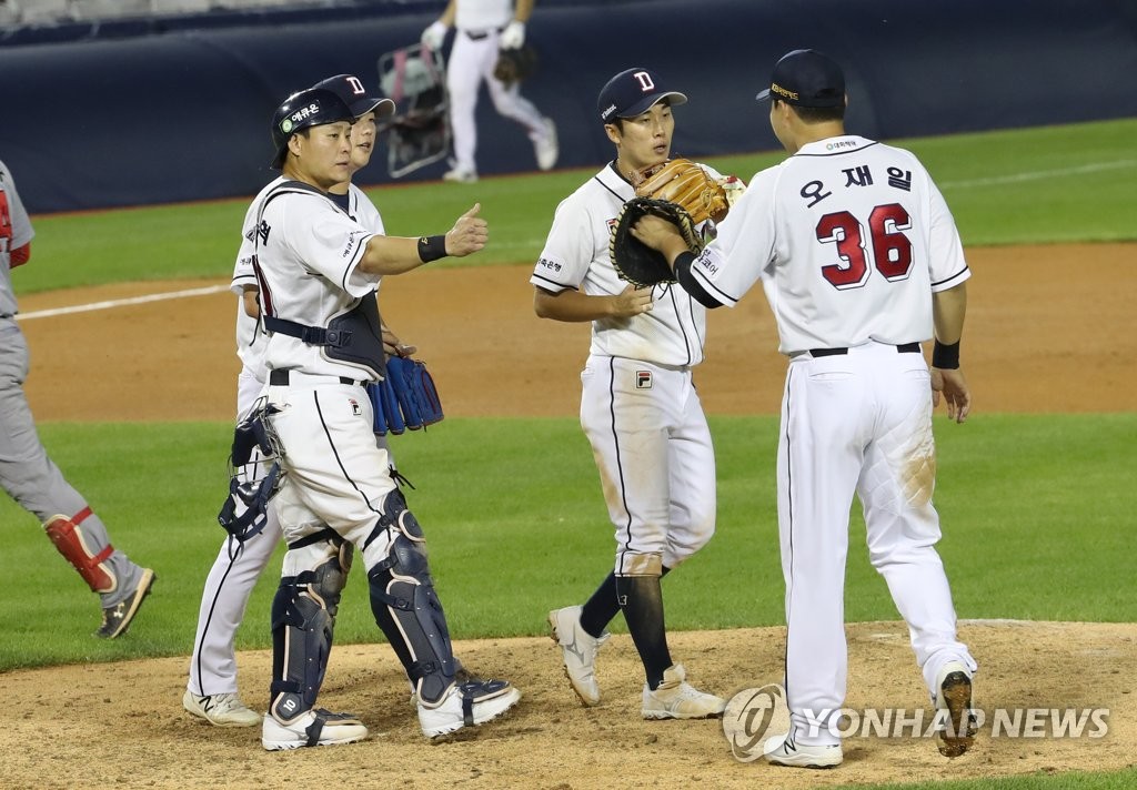 Doosan pulls off 7-2 win Doosan pulls off 7-2 win