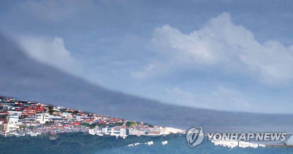 구름 낀 경남