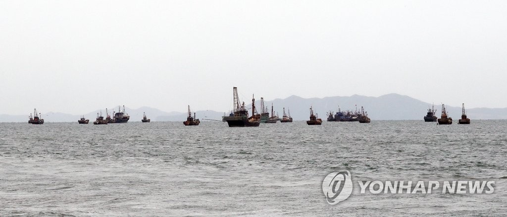 서해 북방한계선에서 조업 중인 중국어선