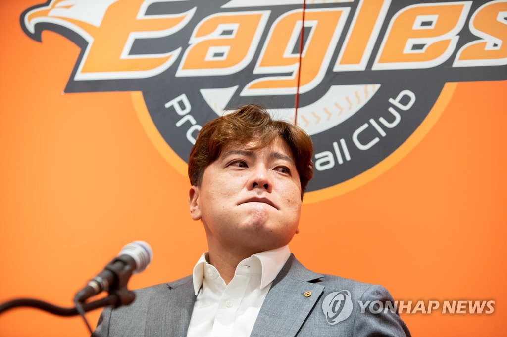 金泰均 涙の引退会見 金泰均 涙の引退会見