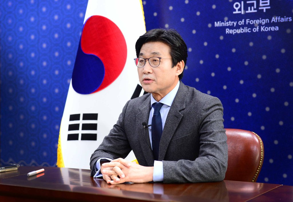 Second Vice Foreign Minister Choi Jong-moon speaks during a videoconference at the foreign ministry in Seoul on Feb. 25, 2021. (PHOTO NOT FOR SALE) (Yonhap)