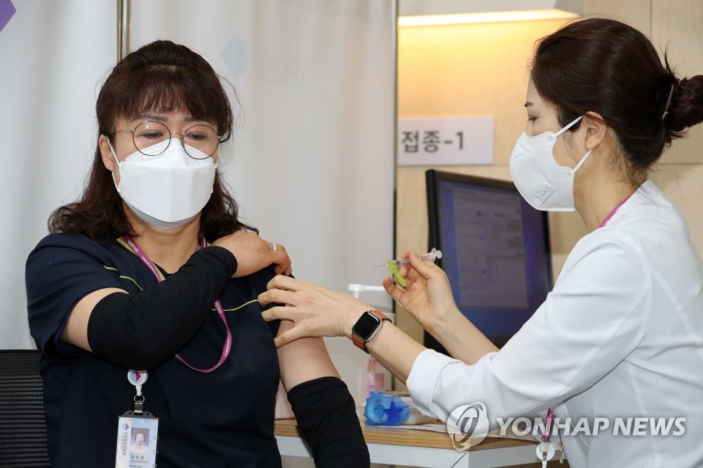 Pfizer vaccine Pfizer vaccine
