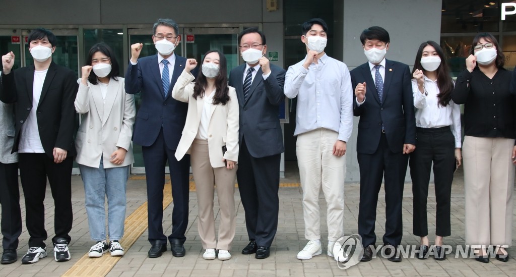김부겸 총리, 대학일자리센터 방문