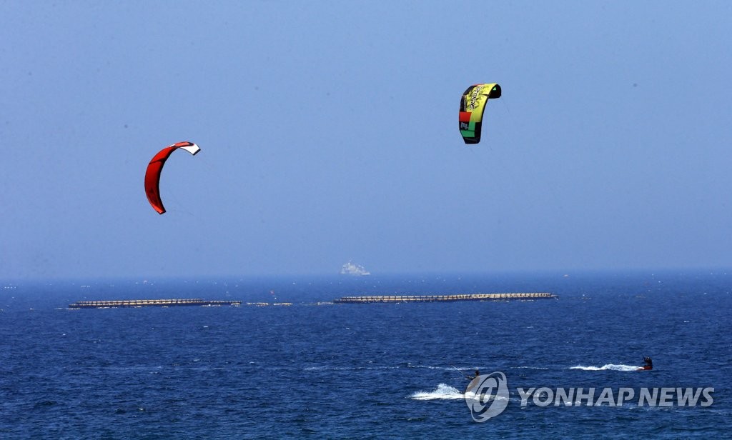 더위 날려버리자