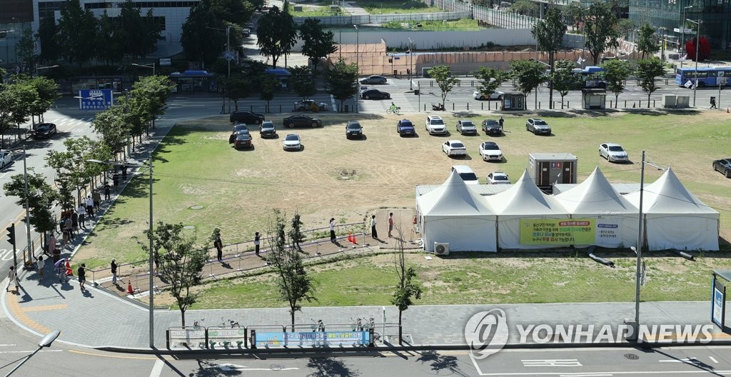 줄어들지 않는 코로나19 확산세
