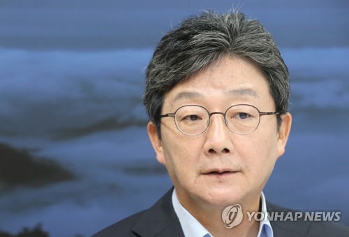 유승민 전 의원, 연합뉴스와 인터뷰