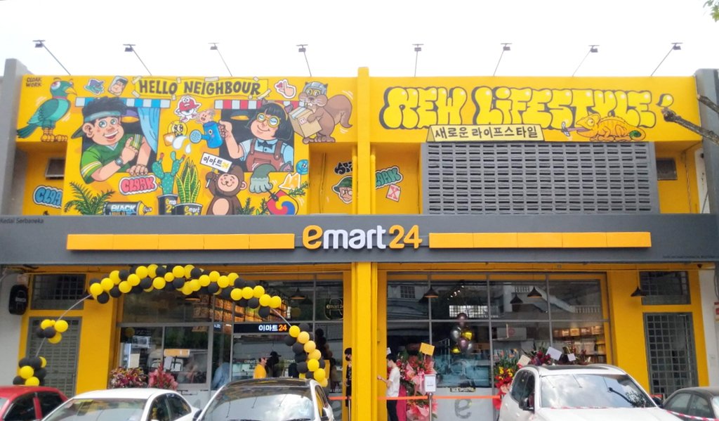 Emart24's 5th store in Malaysia Emart24's 5th store in Malaysia