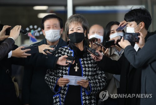 '목포투기 의혹' 손혜원 항소심서 감형…벌금 1천만원