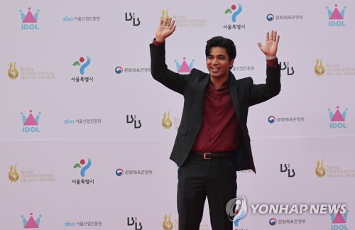 서울드라마어워즈 참석한 아누팜 트리파티