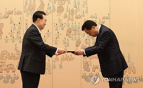 Yoon nombra al nuevo jefe del Gabinete presidencial