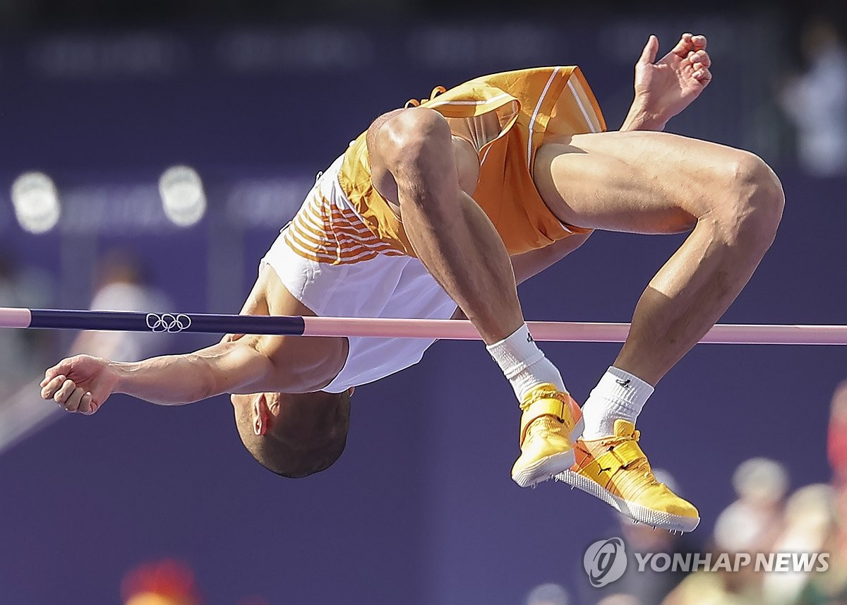 우상혁, 높이뛰기 예선 1차시기