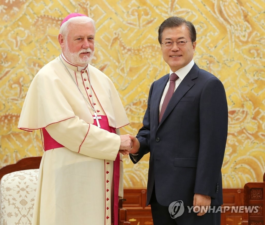 الرئيس مون : البابا أسهم بشكل كبير في إنجاح القمم بين الكوريتين وبين كوريا الشمالية والولايات المتحدة