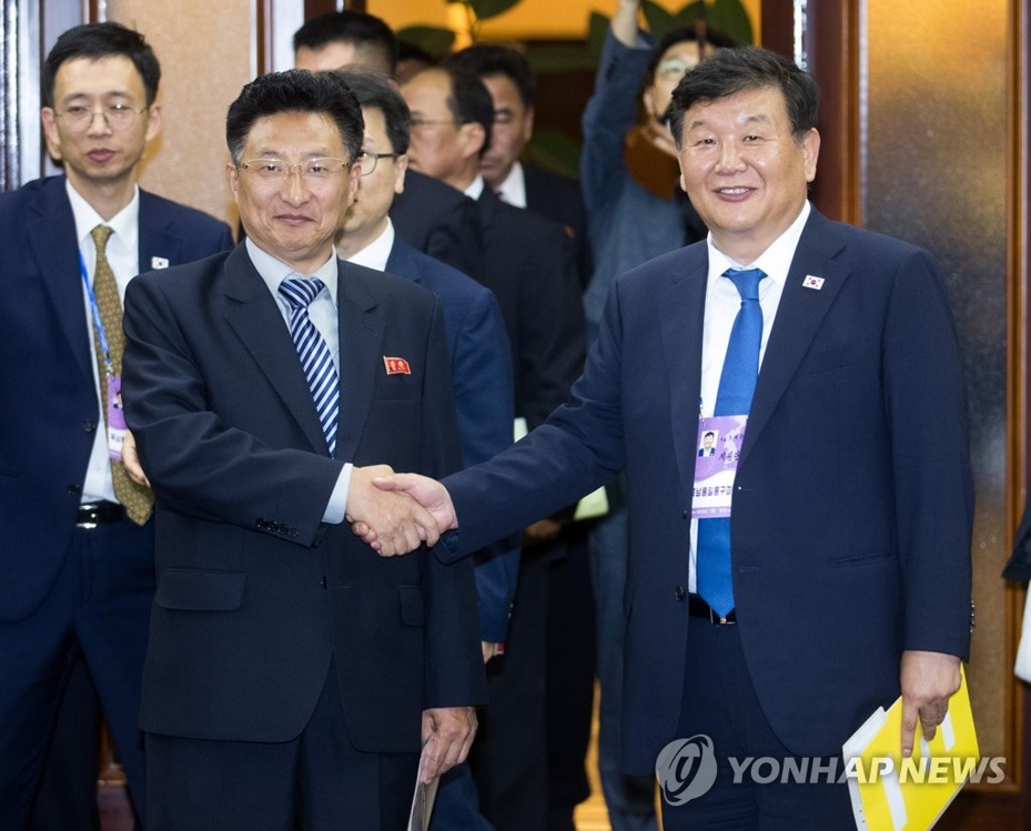 الكوريتان تعقدان محادثات رياضية في بيونغ يانغ