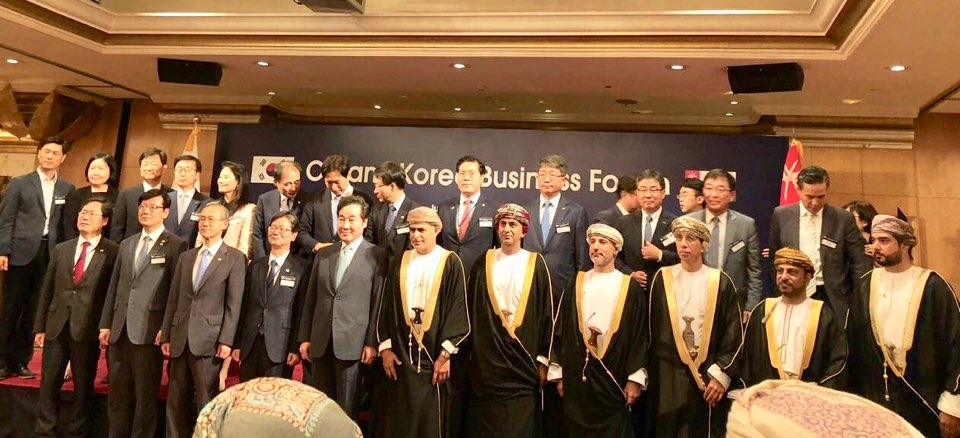 كوريا الجنوبية وسلطنة عمان توقعان مذكرة التعاون لبناء مدينة ذكية - 7