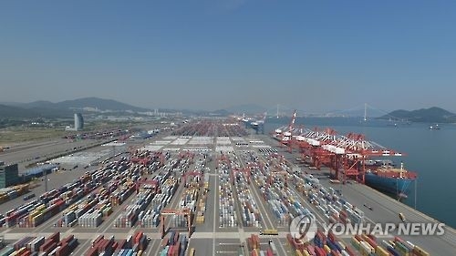 (LEAD) S. Korea's exports sink 5.9 pct in 2016 - 1