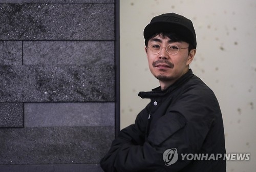 (Yonhap Interview) Filmmaker breathes sigh of relief after 'Master' outdid preceding work