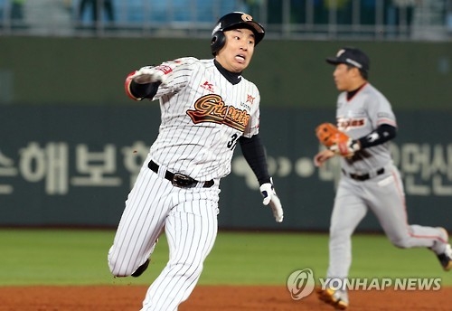 (LEAD) S. Korean league All-Star replaces MLB player on nat'l team