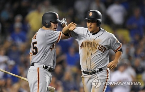 Giants notes: Jae-gyun Hwang optioned to minors as part of roster