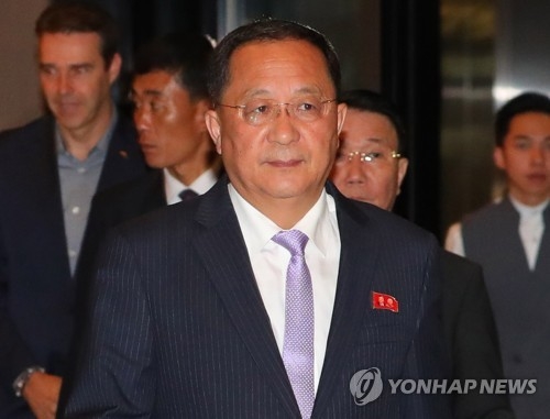 North Korean Foreign Minister Ri Yong-ho enters his hotel in Singapore on Aug. 3, 2018. (Yonhap)