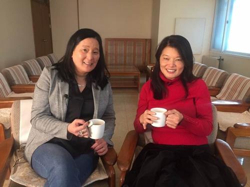 This provided photo shows American Christine Pennell (L) and Belgian Kim Haelen. (Yonhap)