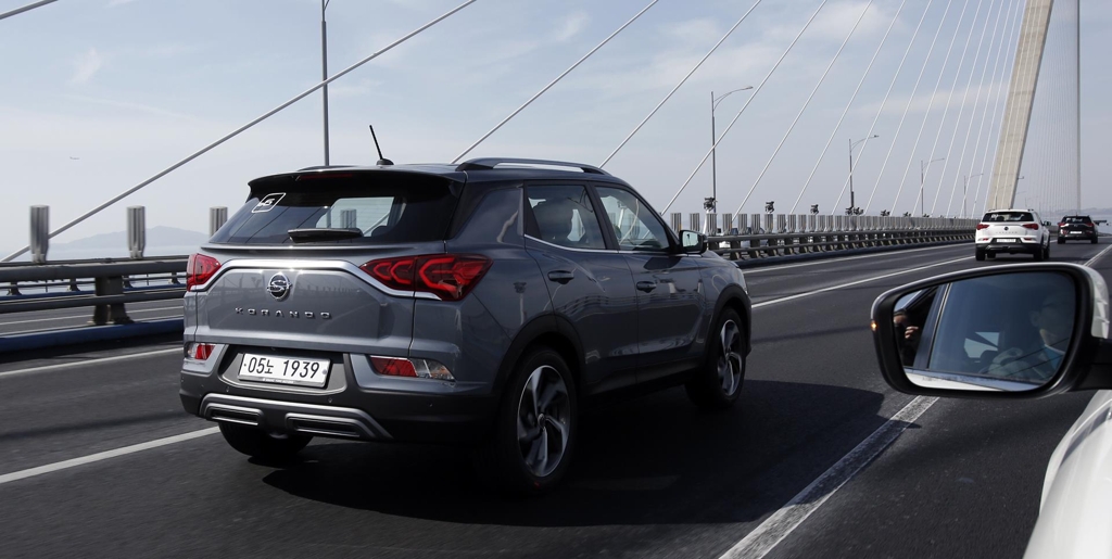 In this photo taken on Feb. 26, 2019 and provided by SsangYong Motor Co., the all-new Korando SUV runs a motorway in a media test-drive event held in Incheon, just west of Seoul. (Yonhap)