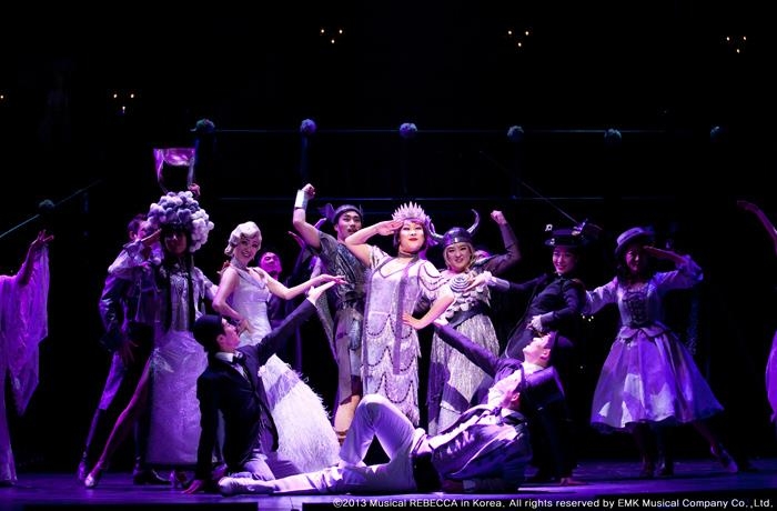 A scene from musical "Rebecca" by EMK Musical Company Co. Ltd. (PHOTO NOT FOR SALE) (Yonhap)