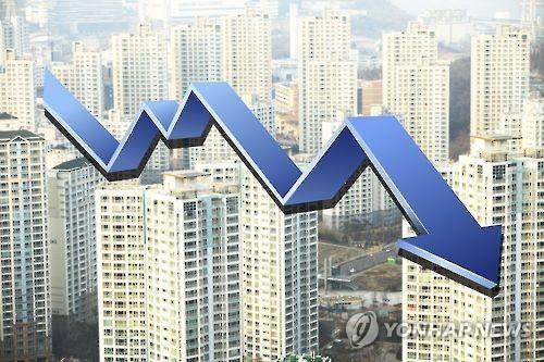 Home transactions dip over 30 pct in April amid slump, virus fallout - 1