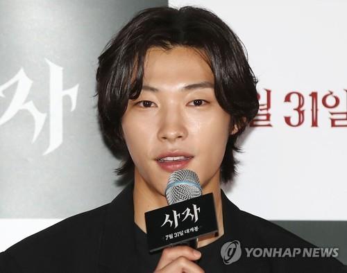 South Korean actor Woo Do-hwan attends a press conference for the film "The Divine Fury" in Seoul on July 22, 2019. (Yonhap)