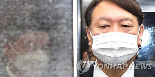 (2nd LD) Court to resume hearing over top prosecutor's injunction request against suspension later this week