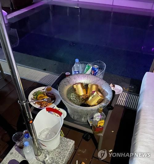 This photo, provided by the Gangneung city government, shows the scene of a pool party at a hotel in Gangneung on July 31, 2021. (PHOTO NOT FOR SALE) (Yonhap)