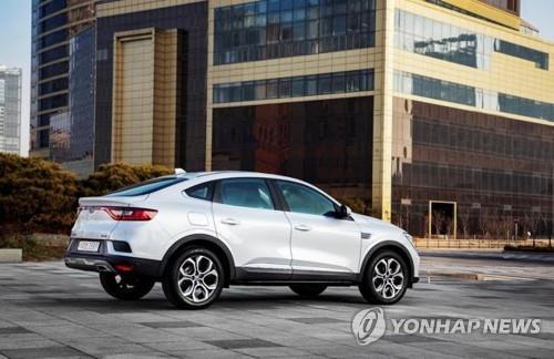 This photo provided by Renault Samsung shows the XM3 SUV. (PHOTO NOT FOR SALE) (Yonhap)