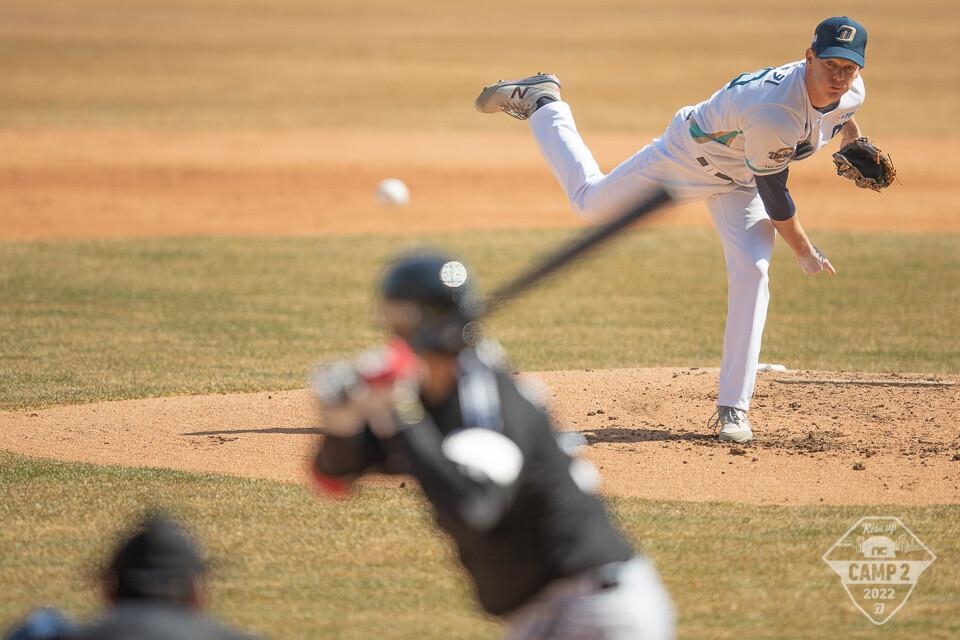 In this March 3, 2022, file photo provided by the NC Dinos, Drew Rucinski of the Dinos pitches in an intrasquad scrimmage at Changwon NC Park in Changwon, some 400 kilometers southeast of Seoul. (PHOTO NOT FOR SALE) (Yonhap)