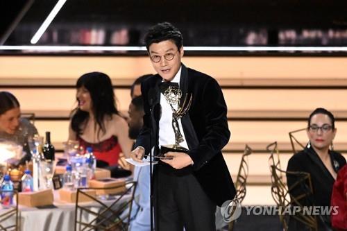 (2nd LD) 'Squid Game' wins best drama series actor, director at Emmys