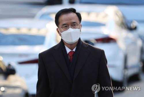 Kim Kwang-ho, the chief of the Seoul Metropolitan Police Agency, appears at a special investigation team's headquarters in western Seoul on Dec. 2, 2022. (Yonhap) 