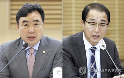 This combined Yonhap file photo shows Reps. Youn Kwan-suk (L) and Lee Sung-man of the main opposition Democratic Party. (Yonhap) 